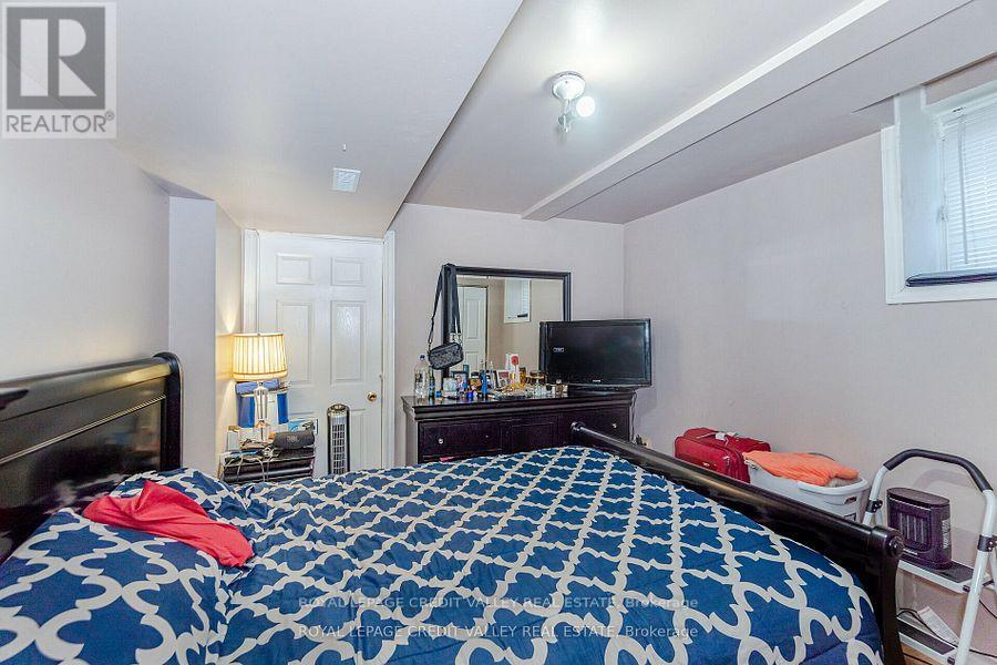 Photo 45 of 12 Helman Road, Brampton ON