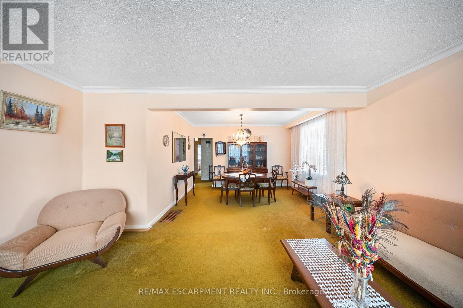 Photo 18 of 16 Northampton Drive, Toronto ON