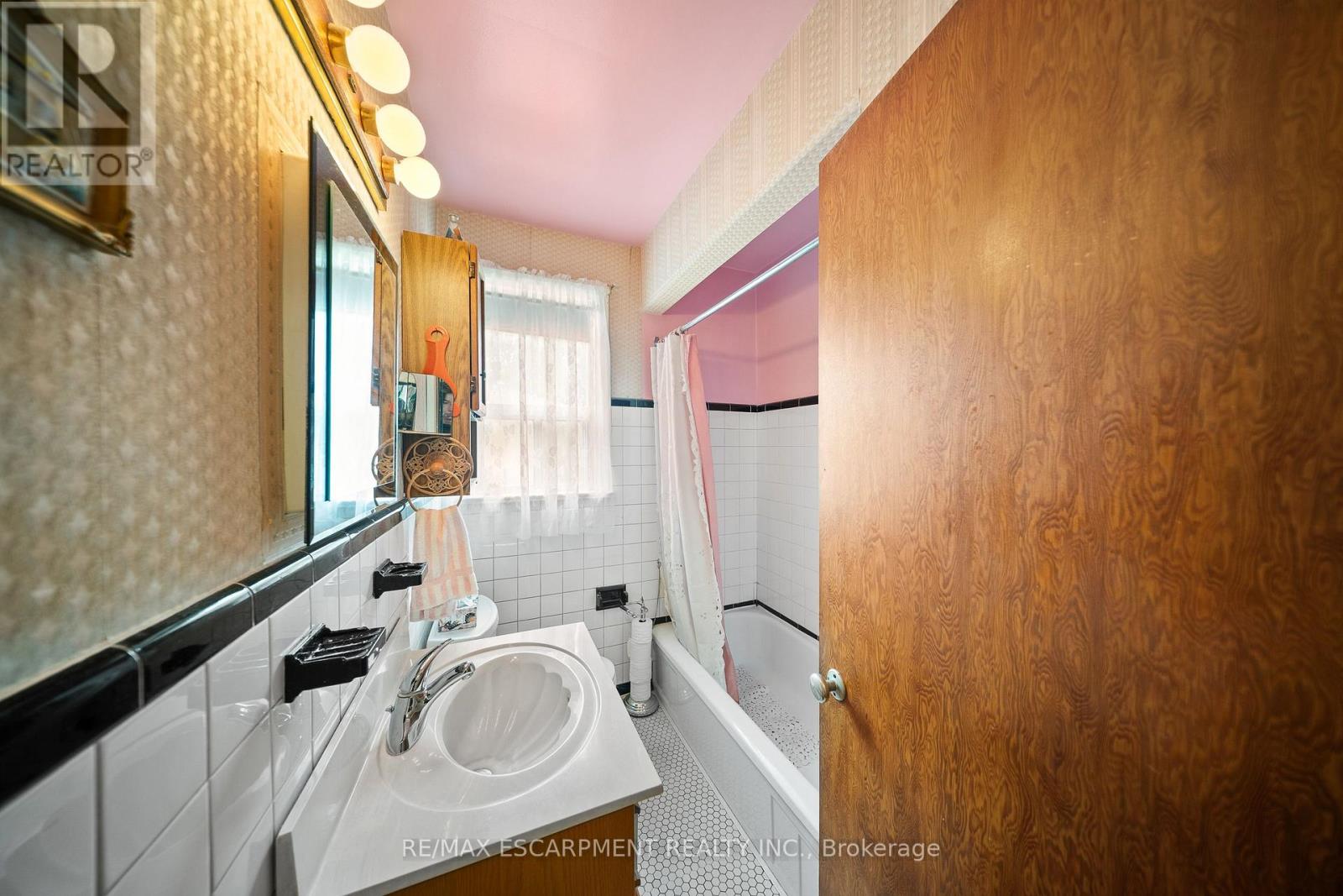Photo 22 of 16 Northampton Drive, Toronto ON