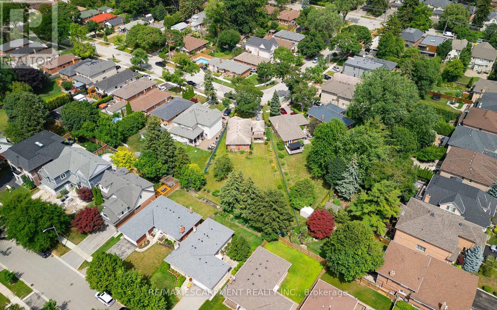 Photo 43 of 16 Northampton Drive, Toronto ON