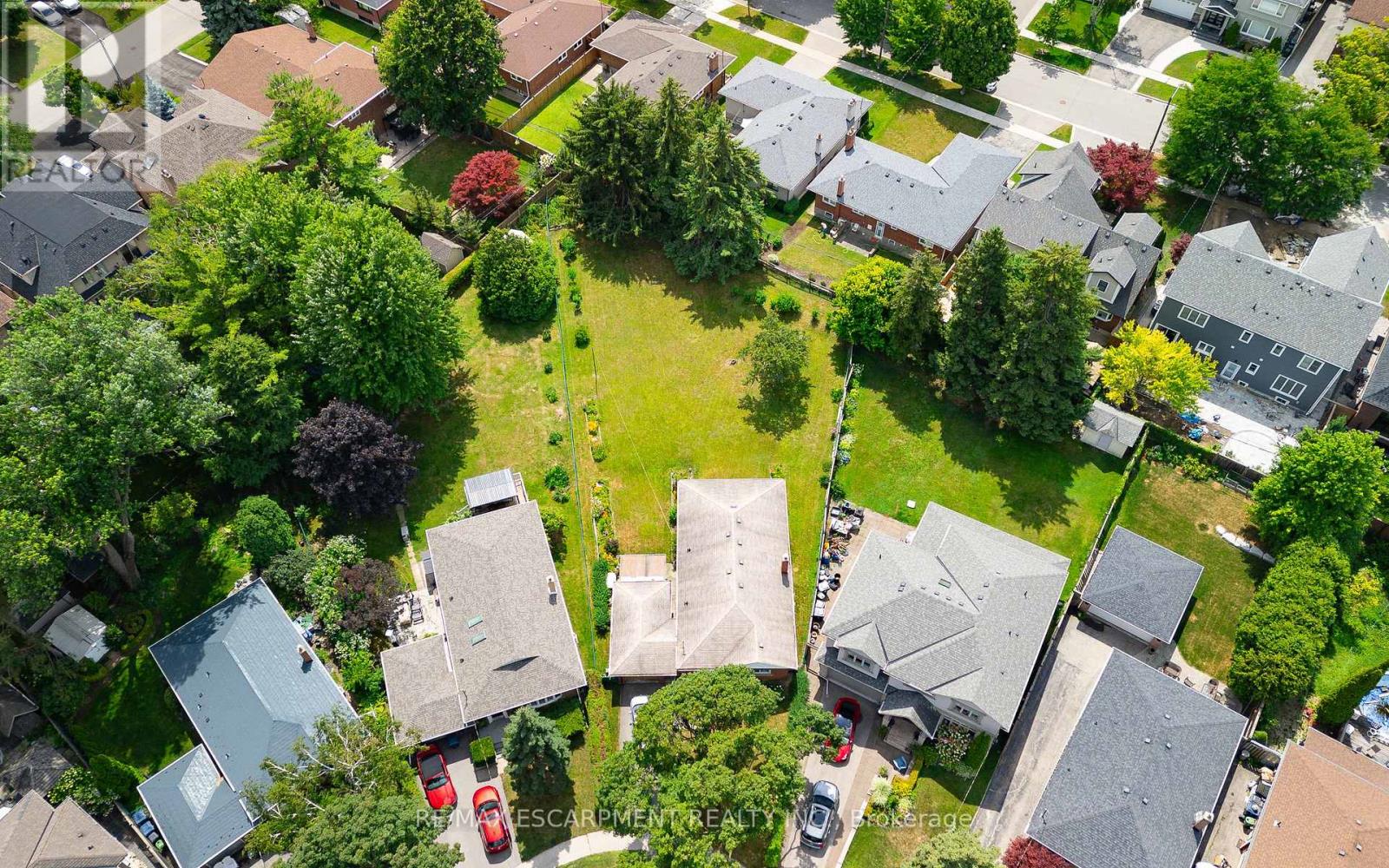 Photo 47 of 16 Northampton Drive, Toronto ON