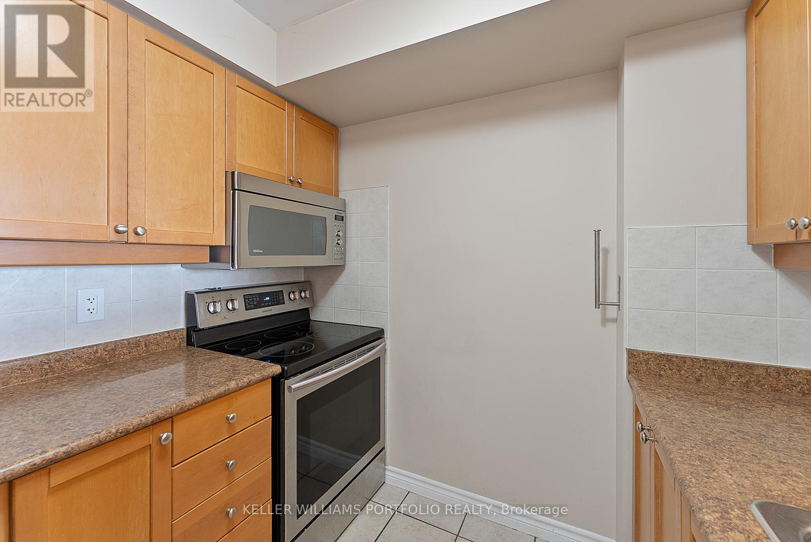 Photo 14 of 2420 700 Humberwood Boulevard, Toronto ON