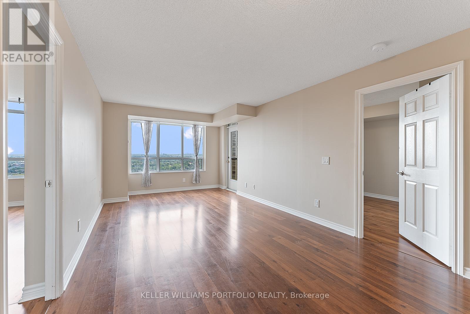 Photo 6 of 2420 700 Humberwood Boulevard, Toronto ON
