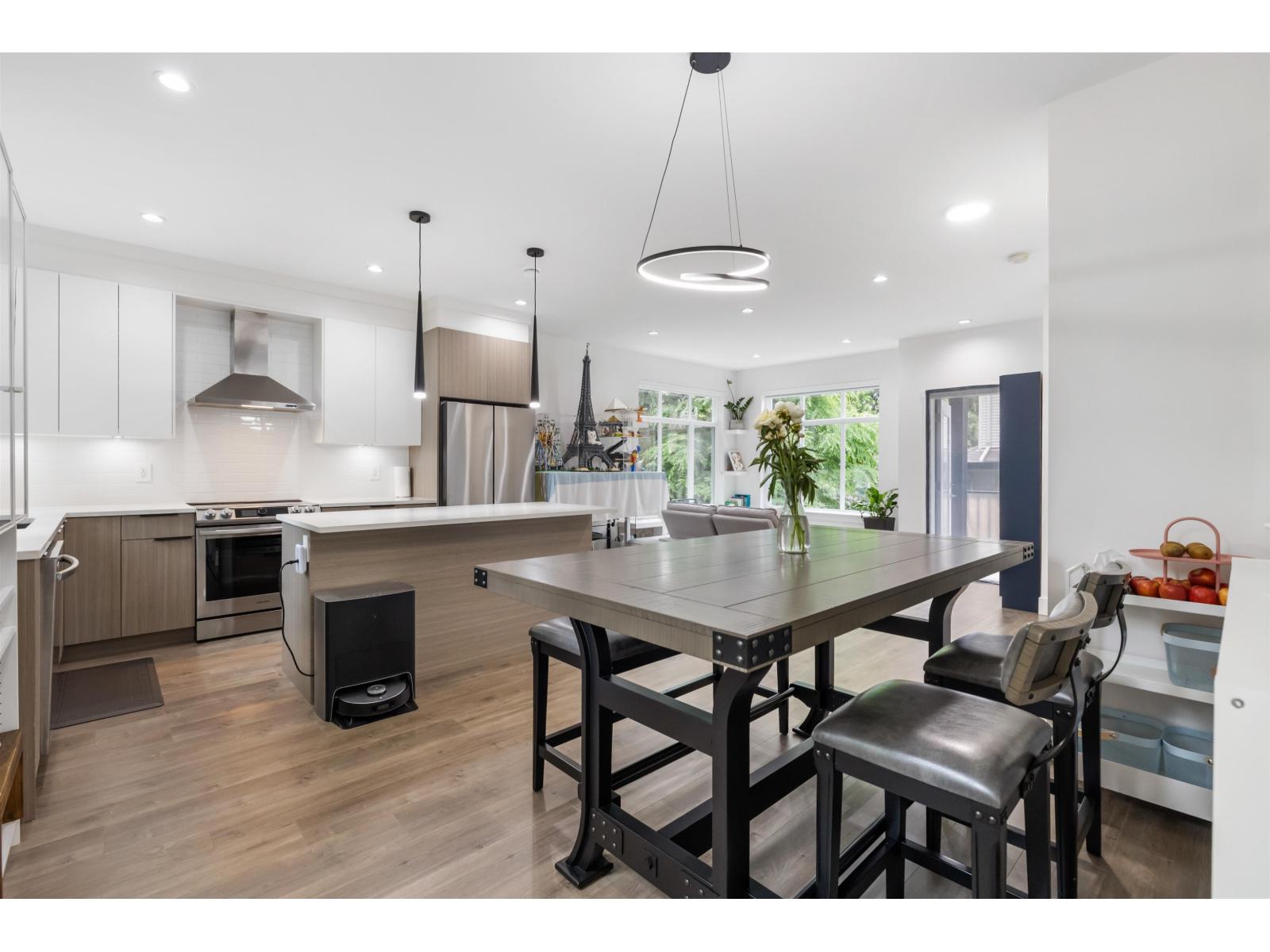 Photo 14 of 11 8137 164 Street, Surrey BC