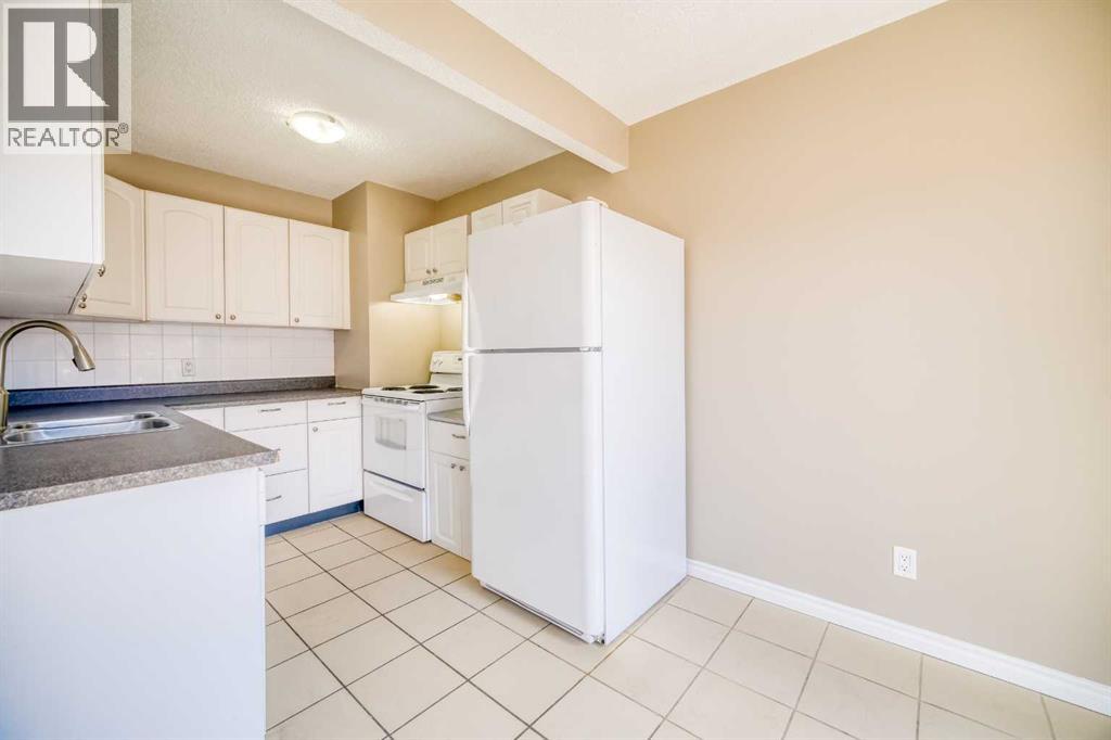 Single Family House for Sale in   Centre Street NW Huntington Hills Calgary 