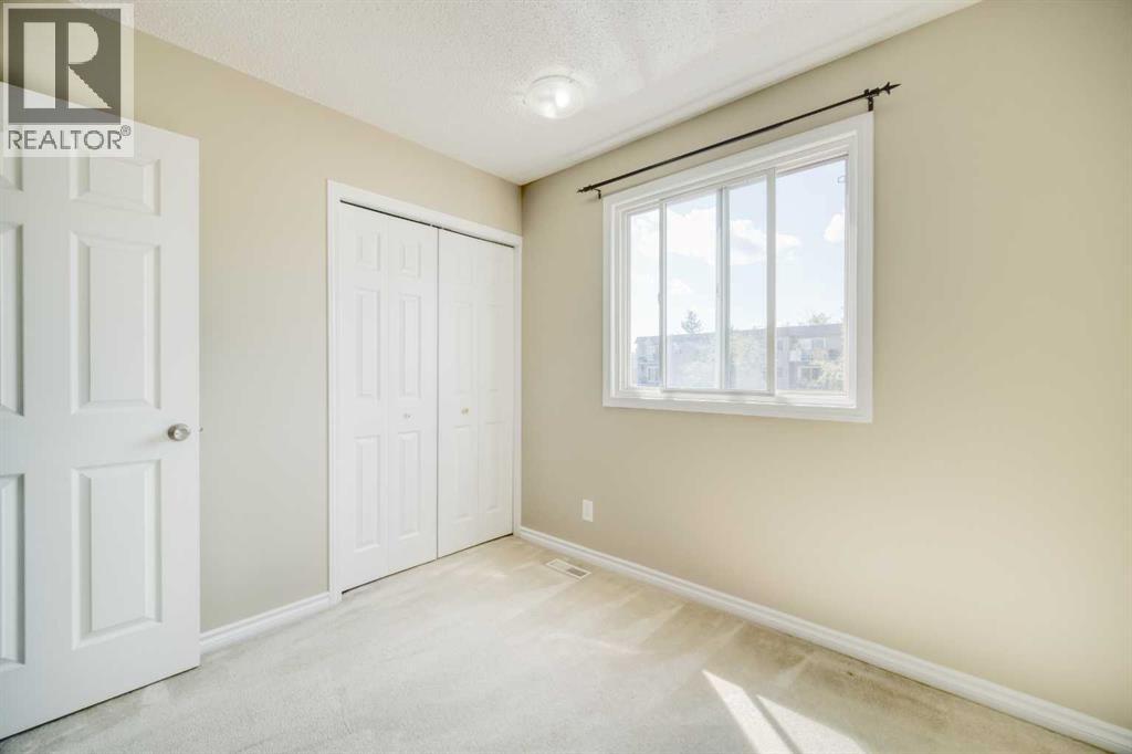 Single Family House for Sale in   Centre Street NW Huntington Hills Calgary 
