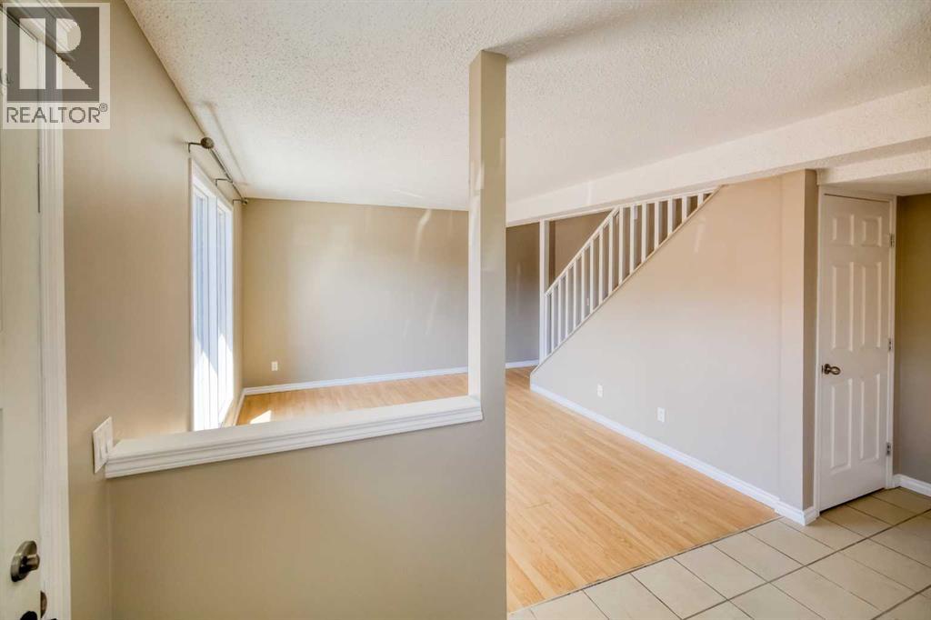 Single Family House for Sale in   Centre Street NW Huntington Hills Calgary 