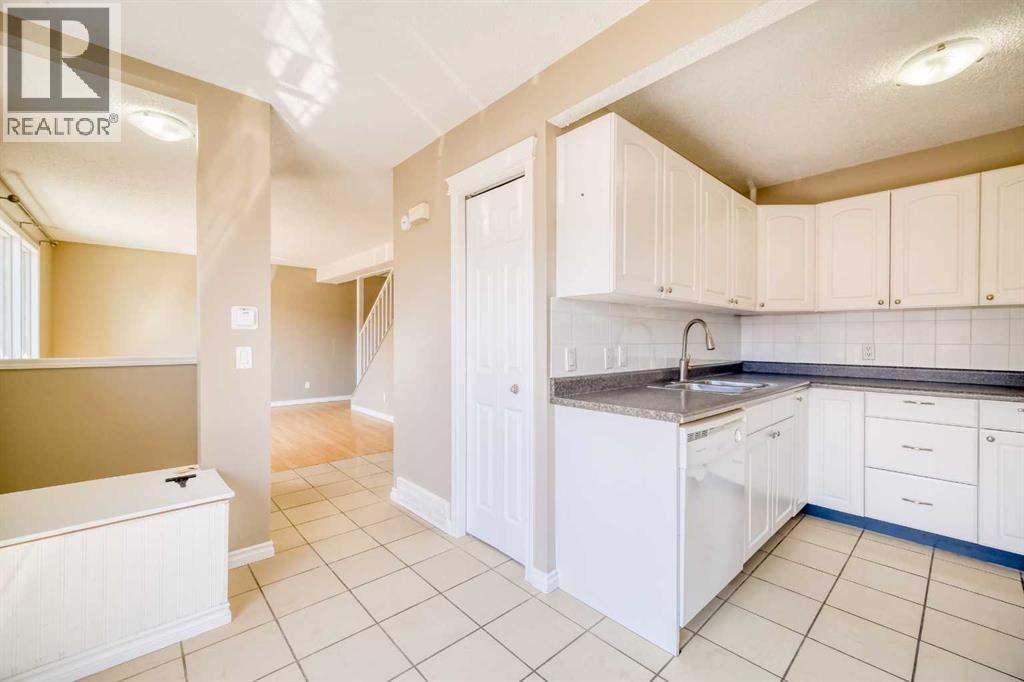 Single Family House for Sale in   Centre Street NW Huntington Hills Calgary 