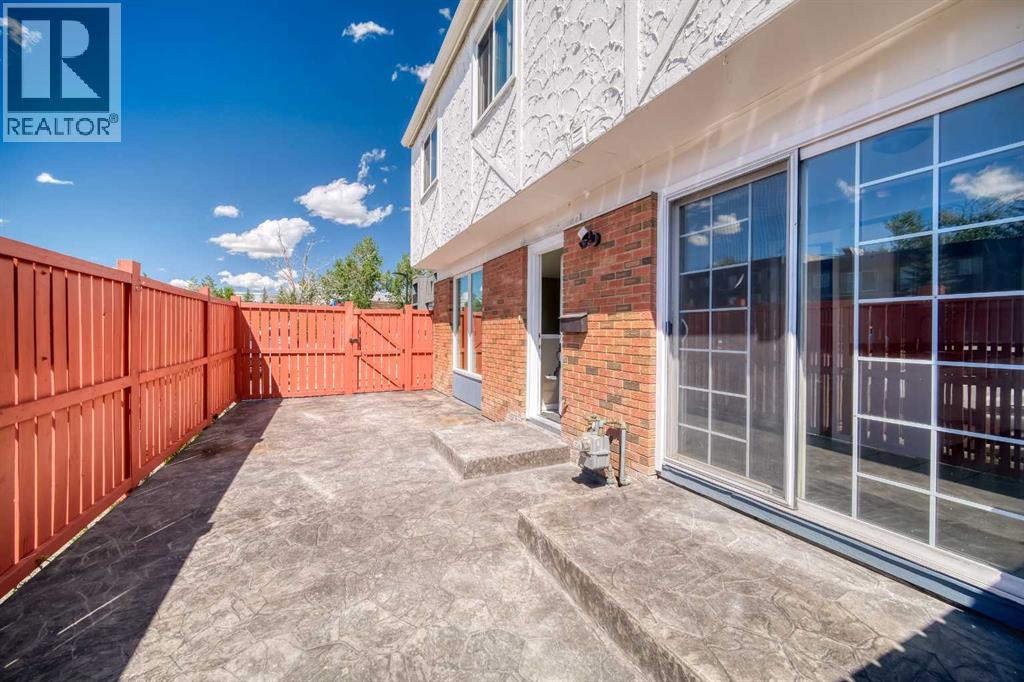 Single Family House for Sale in   Centre Street NW Huntington Hills Calgary 