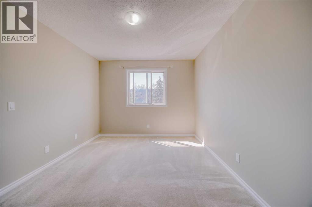 Single Family House for Sale in   Centre Street NW Huntington Hills Calgary 