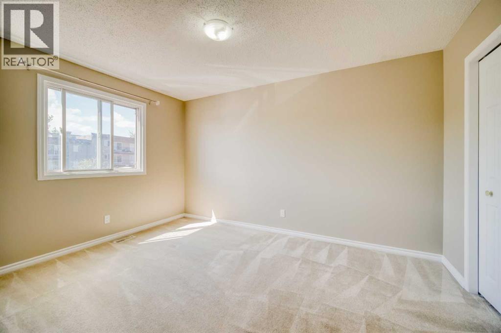 Single Family House for Sale in   Centre Street NW Huntington Hills Calgary 