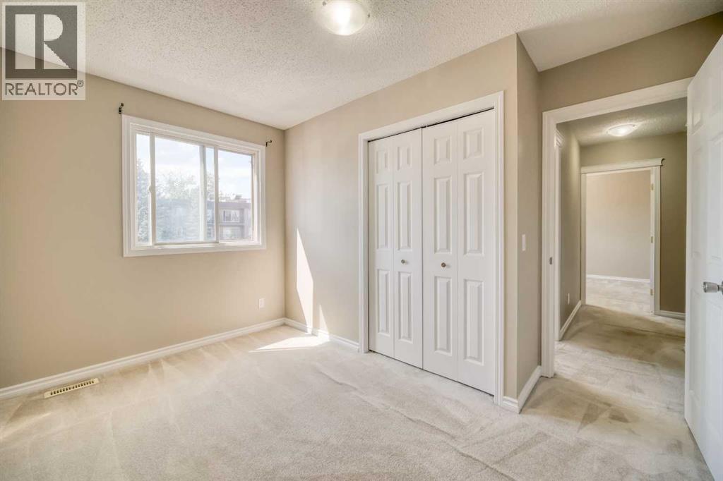 Single Family House for Sale in   Centre Street NW Huntington Hills Calgary 