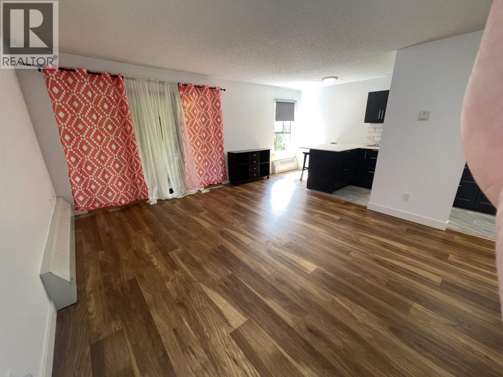 Photo 5 of 312 1215 Pacific Street, Vancouver BC