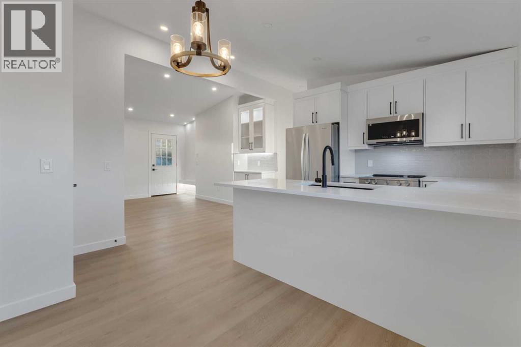Single Family House Bungalow for Sale in  Thomas Street NE Thorncliffe Calgary 