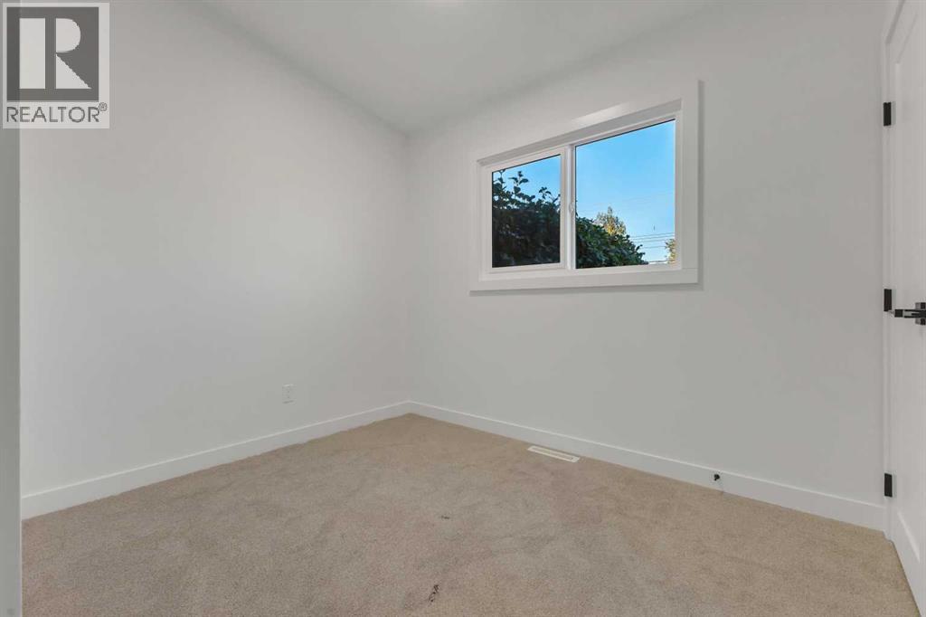 Single Family House Bungalow for Sale in  Thomas Street NE Thorncliffe Calgary 