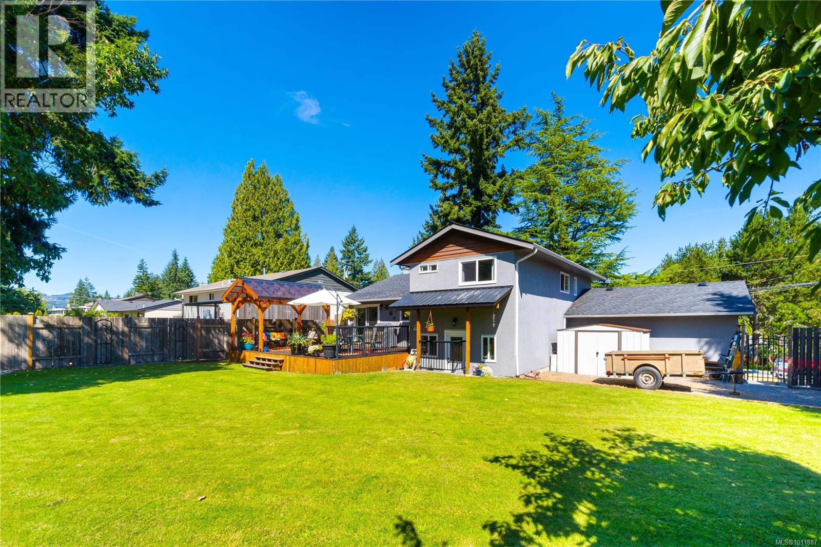 Photo 23 of 5251 Dunster Rd, Nanaimo BC