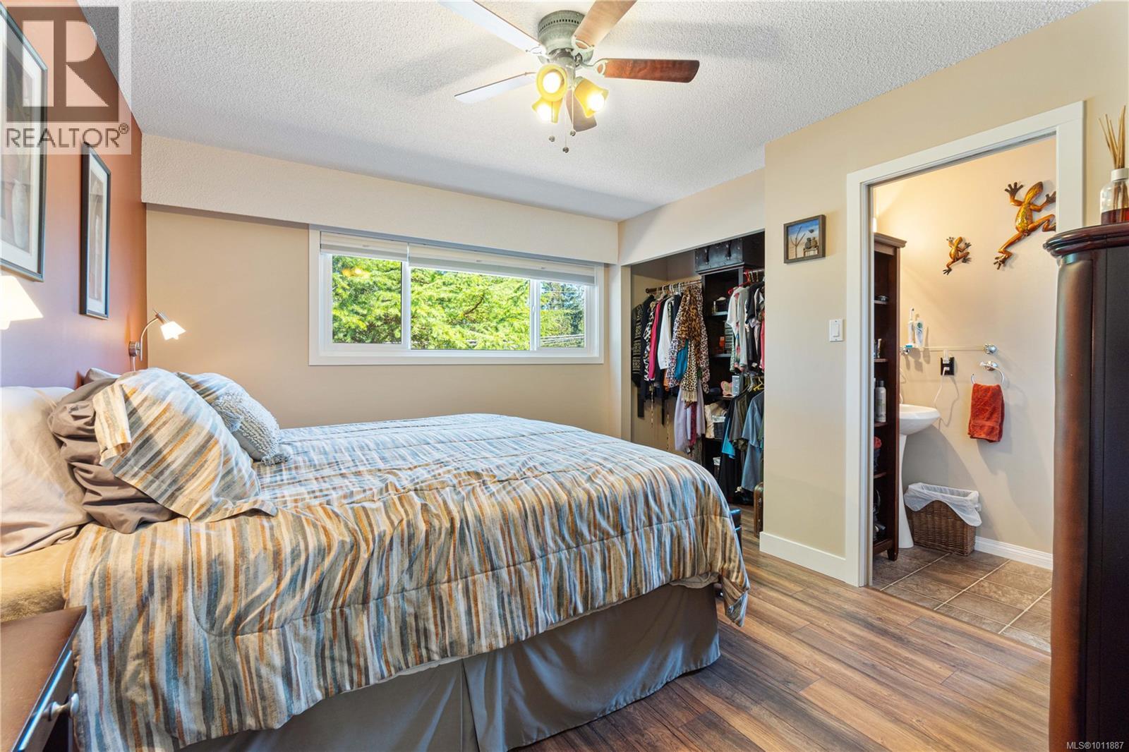 Photo 31 of 5251 Dunster Rd, Nanaimo BC