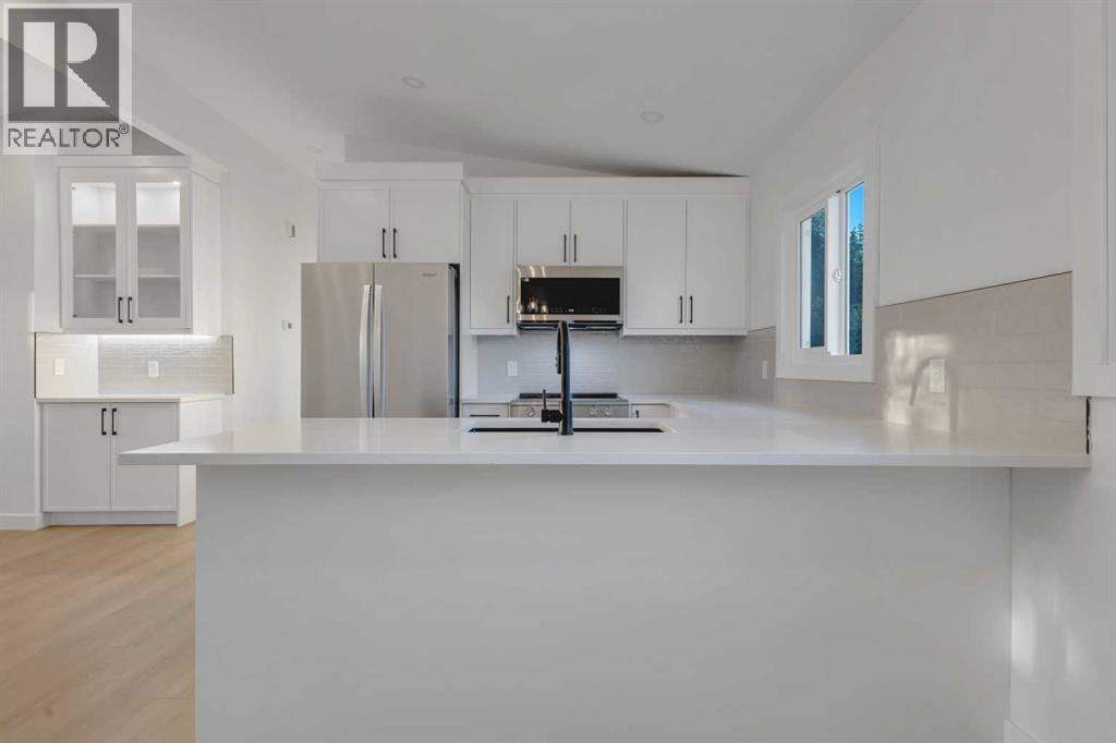 Single Family House Bungalow for Sale in  Thomas Street NE Thorncliffe Calgary 