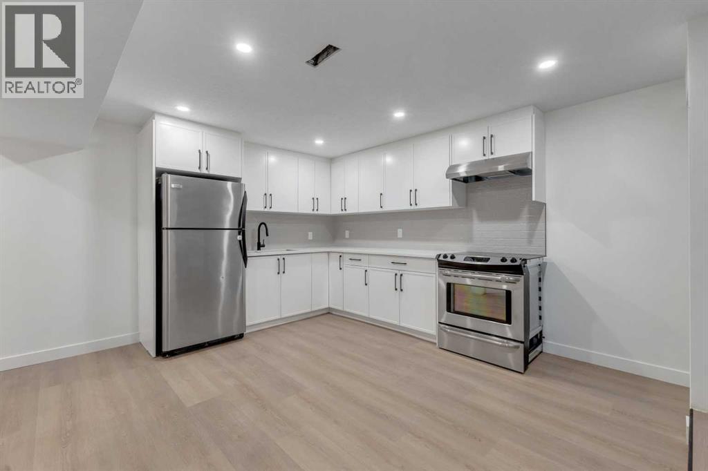 Single Family House Bungalow for Sale in  Thomas Street NE Thorncliffe Calgary 