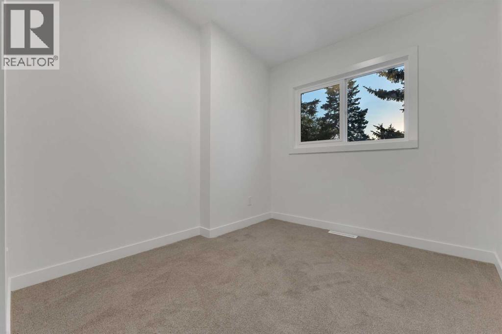 Single Family House Bungalow for Sale in  Thomas Street NE Thorncliffe Calgary 
