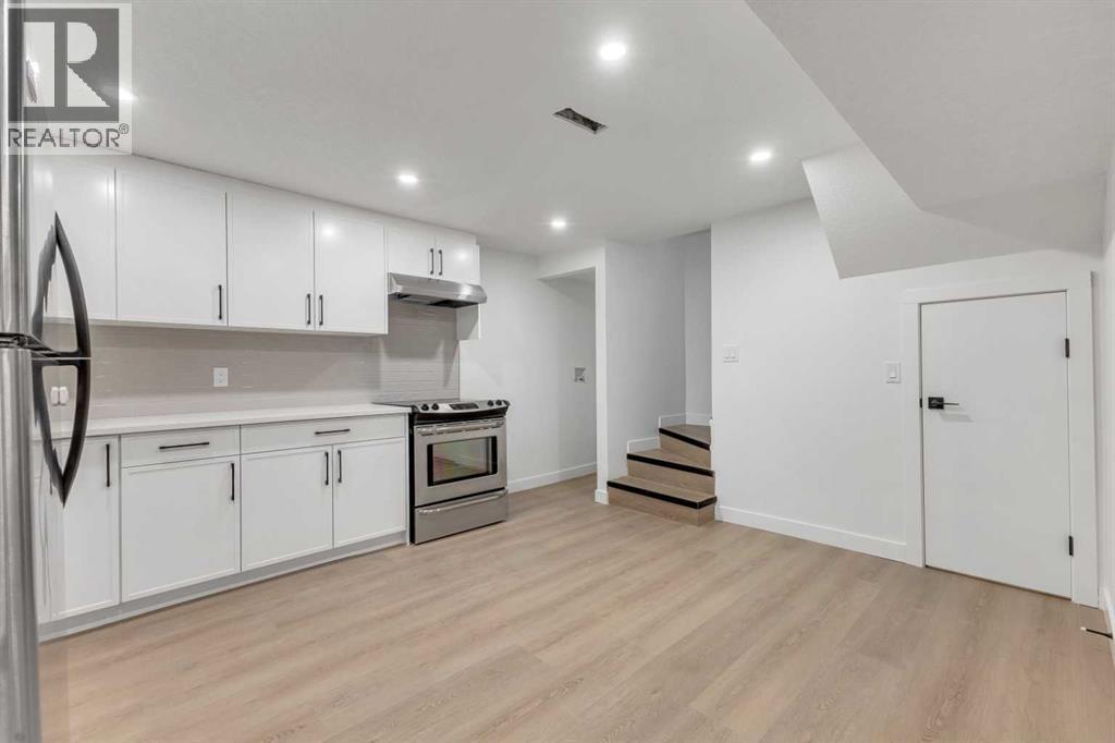 Single Family House Bungalow for Sale in  Thomas Street NE Thorncliffe Calgary 