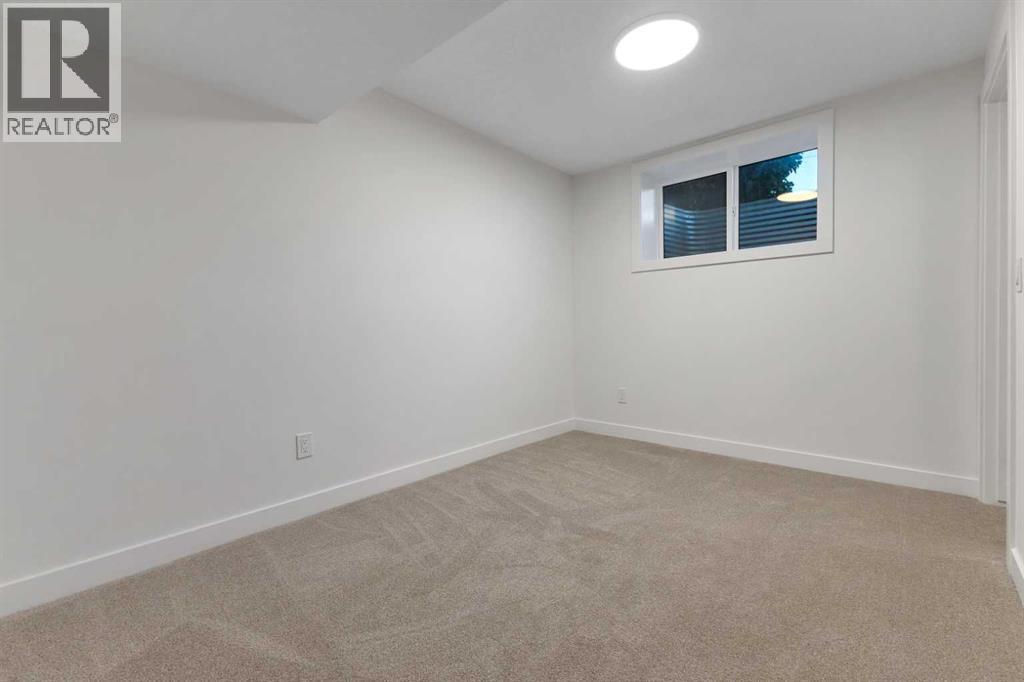 Single Family House Bungalow for Sale in  Thomas Street NE Thorncliffe Calgary 