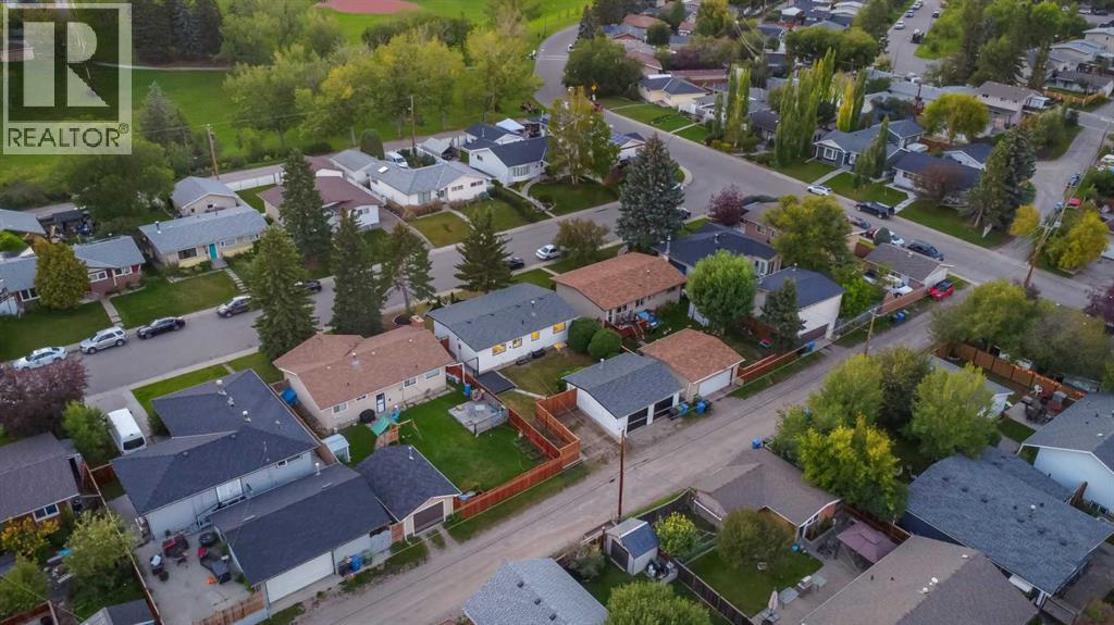 Single Family House Bungalow for Sale in  Thomas Street NE Thorncliffe Calgary 