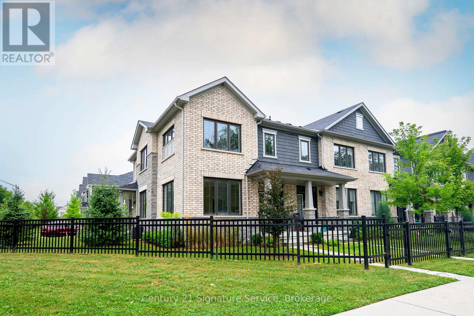 Photo 39 of 9 8273 Tulip Tree Drive N, Niagara Falls ON