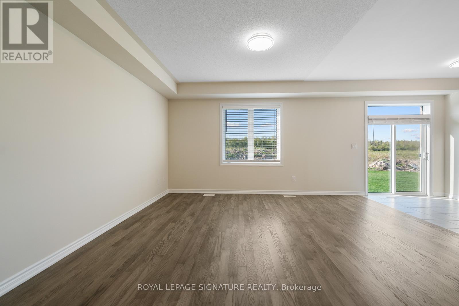 Photo 31 of 36 Hillcroft Way, Kawartha Lakes ON