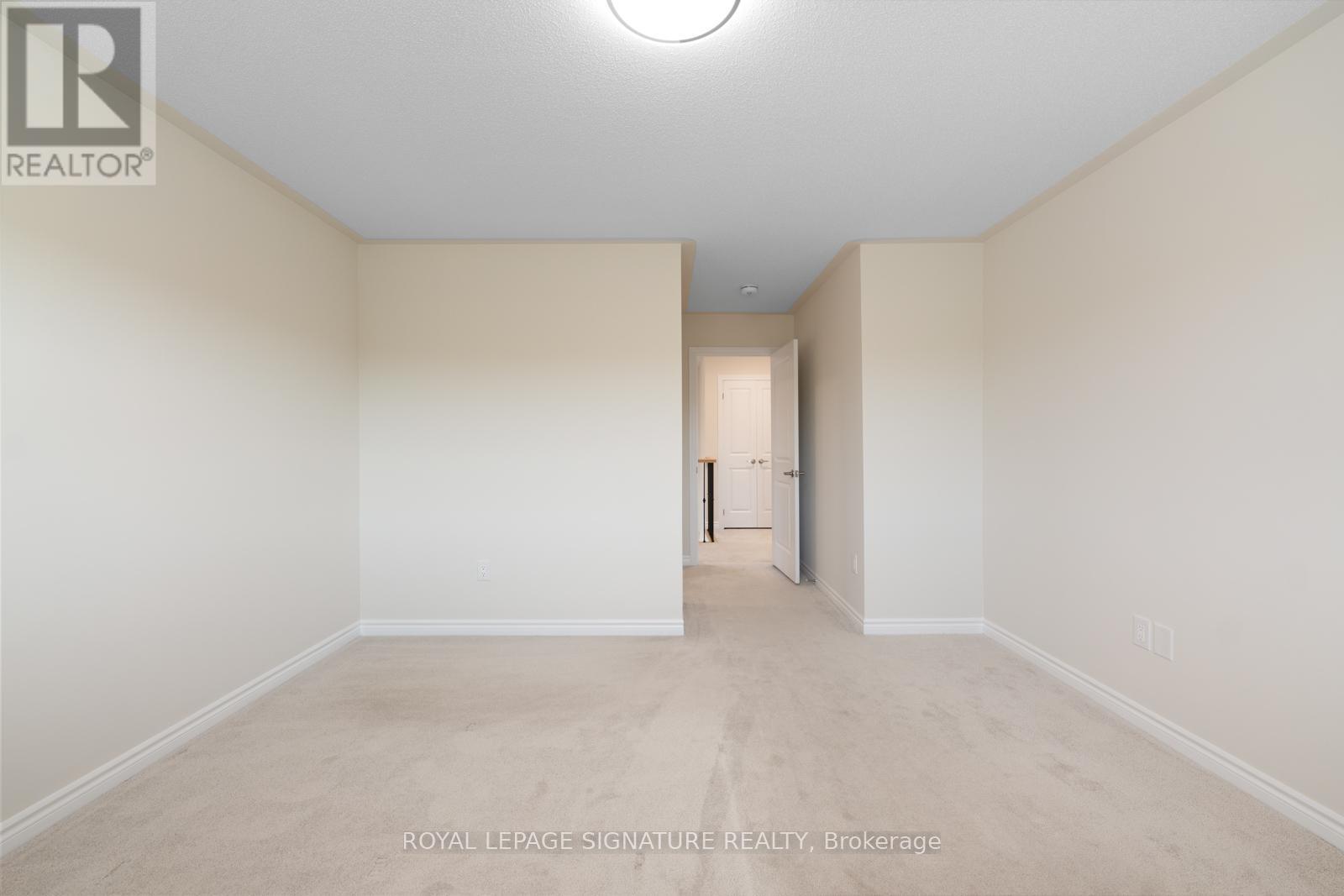 Photo 11 of 36 Hillcroft Way, Kawartha Lakes ON