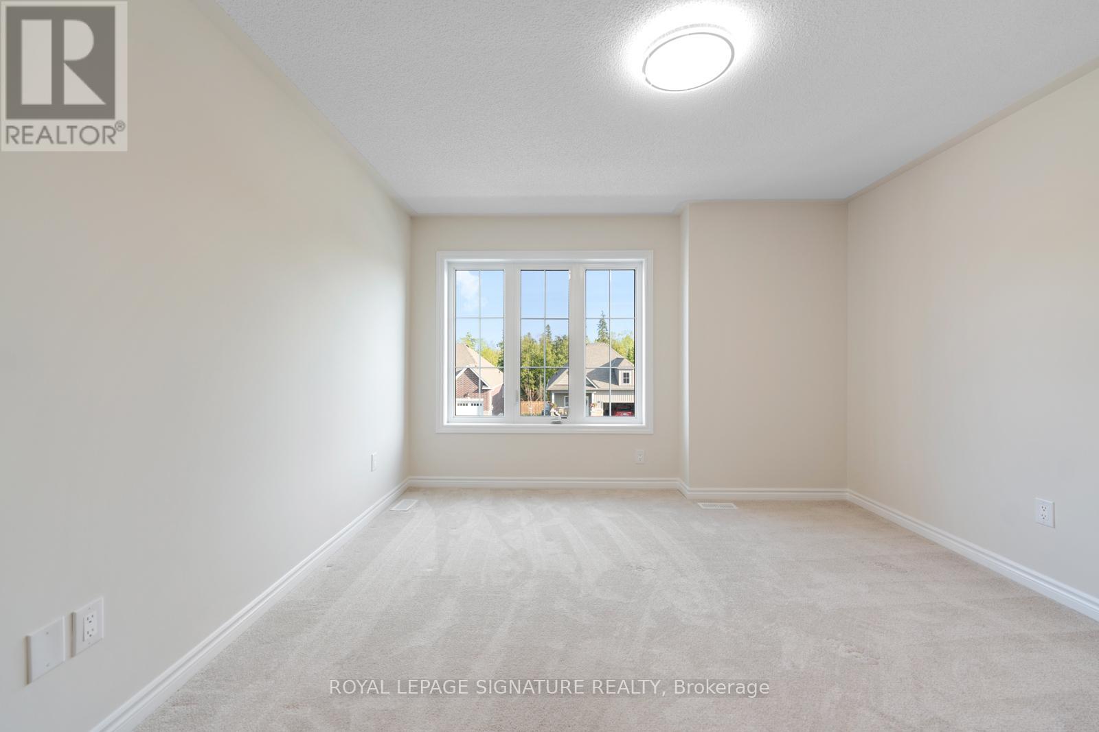 Photo 35 of 36 Hillcroft Way, Kawartha Lakes ON