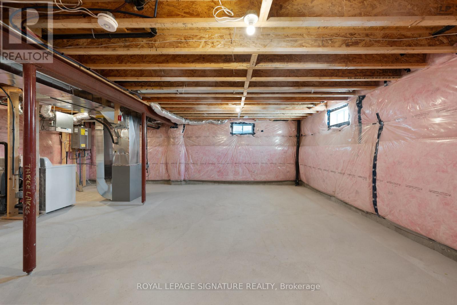Photo 13 of 36 Hillcroft Way, Kawartha Lakes ON