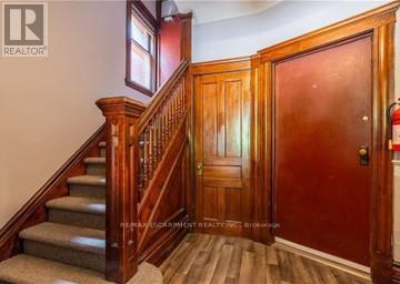 Photo 4 of 3 225 Queen Street S, Hamilton ON