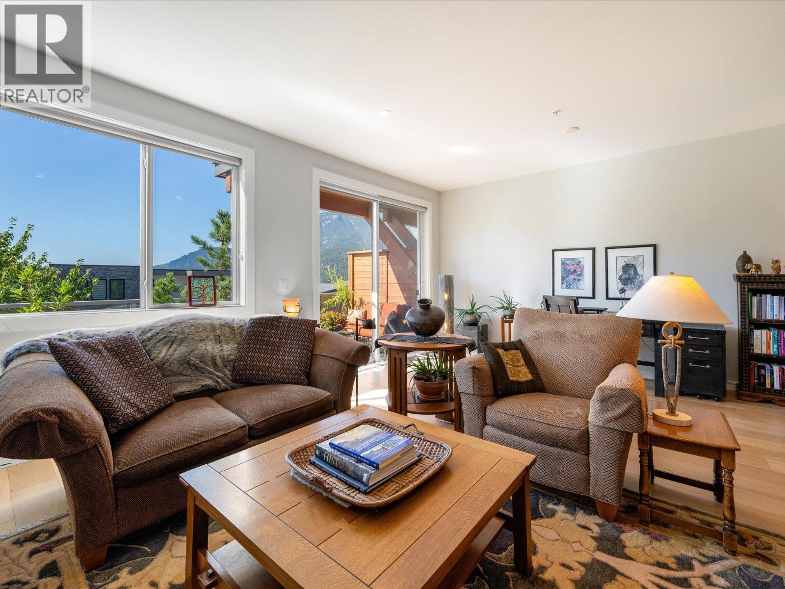 Photo 10 of 41312 Horizon Drive, Squamish BC