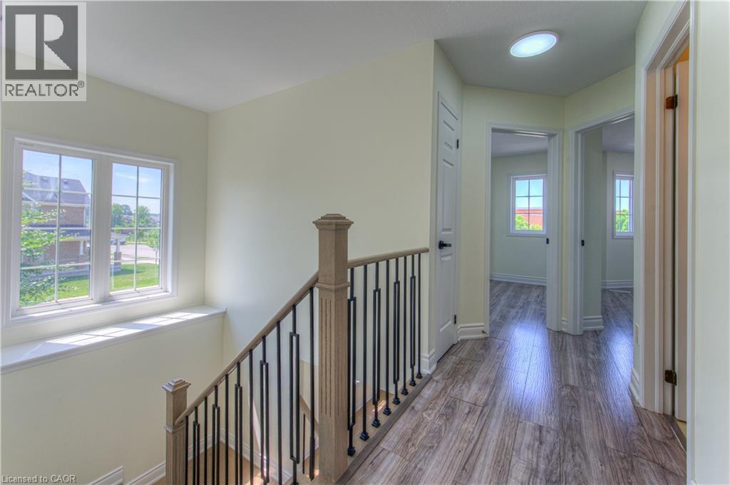 Photo 21 of 70 Gillespie Drive, Brantford ON