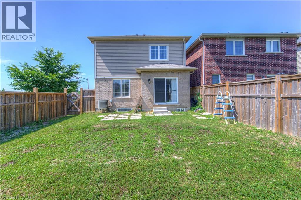 Photo 38 of 70 Gillespie Drive, Brantford ON
