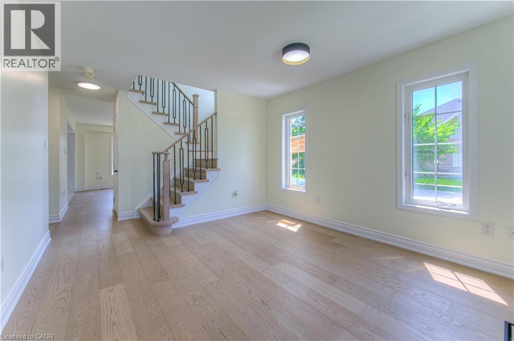 Photo 7 of 70 Gillespie Drive, Brantford ON