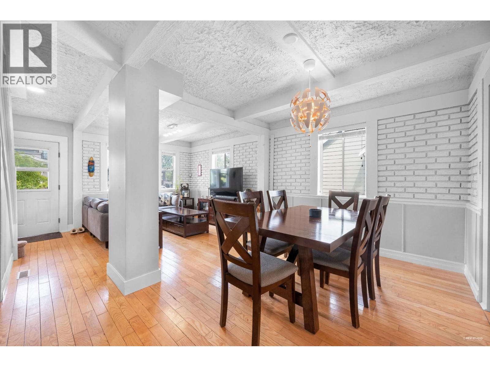 Photo 10 of 235 Pembina Street, New Westminster BC