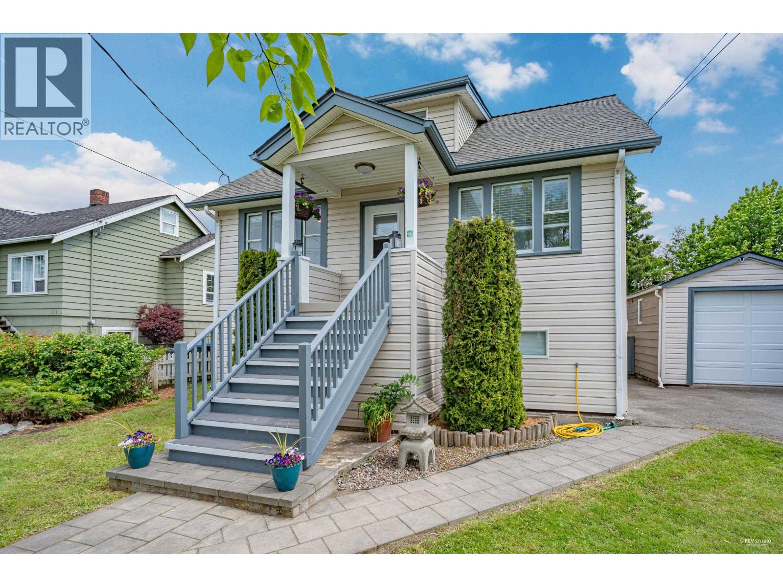 Photo 2 of 235 Pembina Street, New Westminster BC