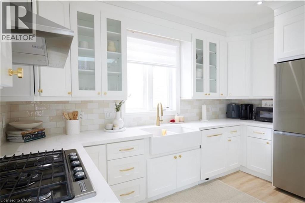 Photo 6 of 217 Donnici Drive Unit Main, Hamilton ON
