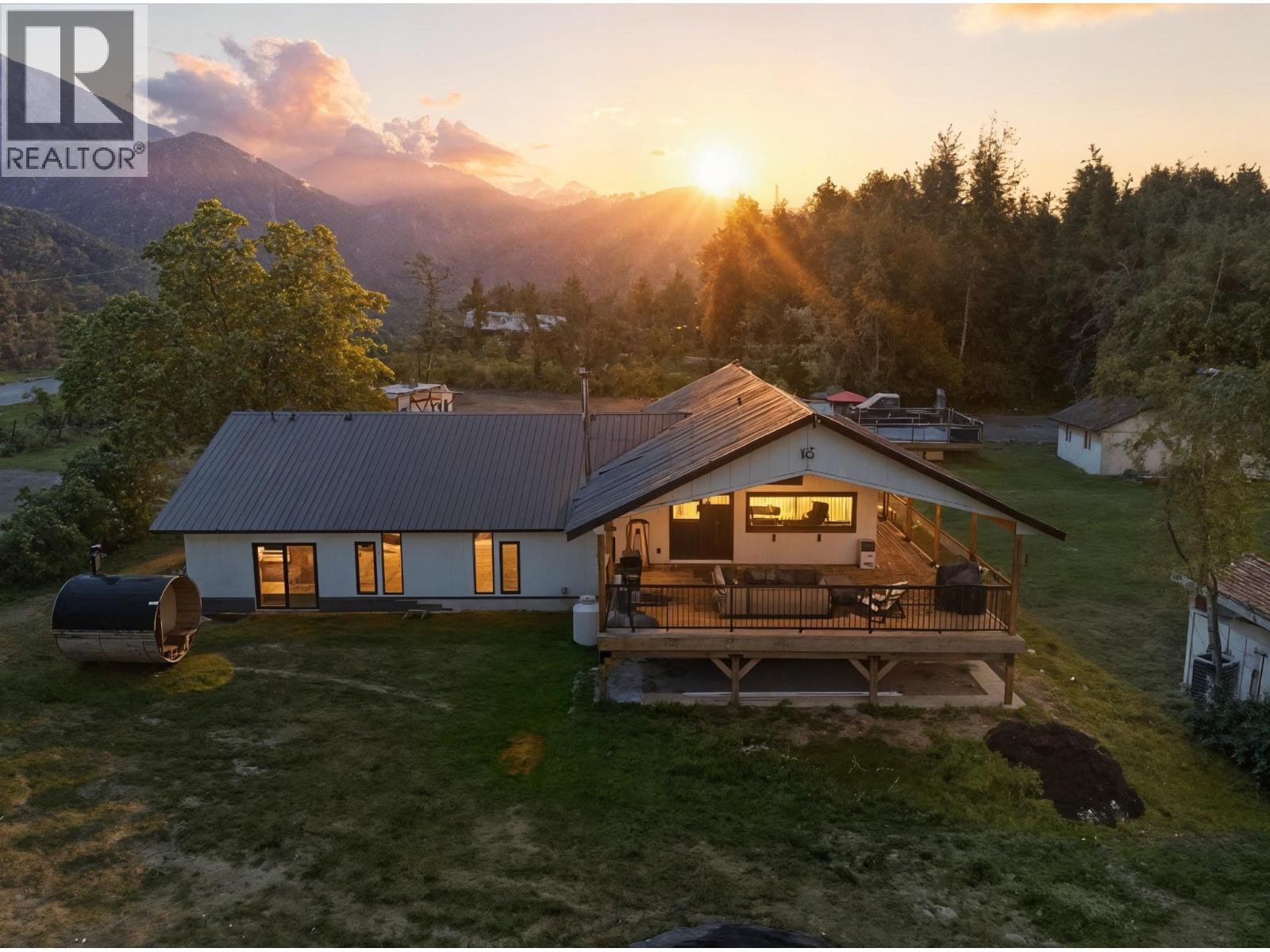 Photo 53 of 22 Parsons Road, Mara BC