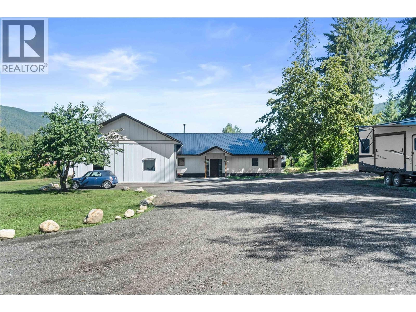 Photo 78 of 22 Parsons Road, Mara BC