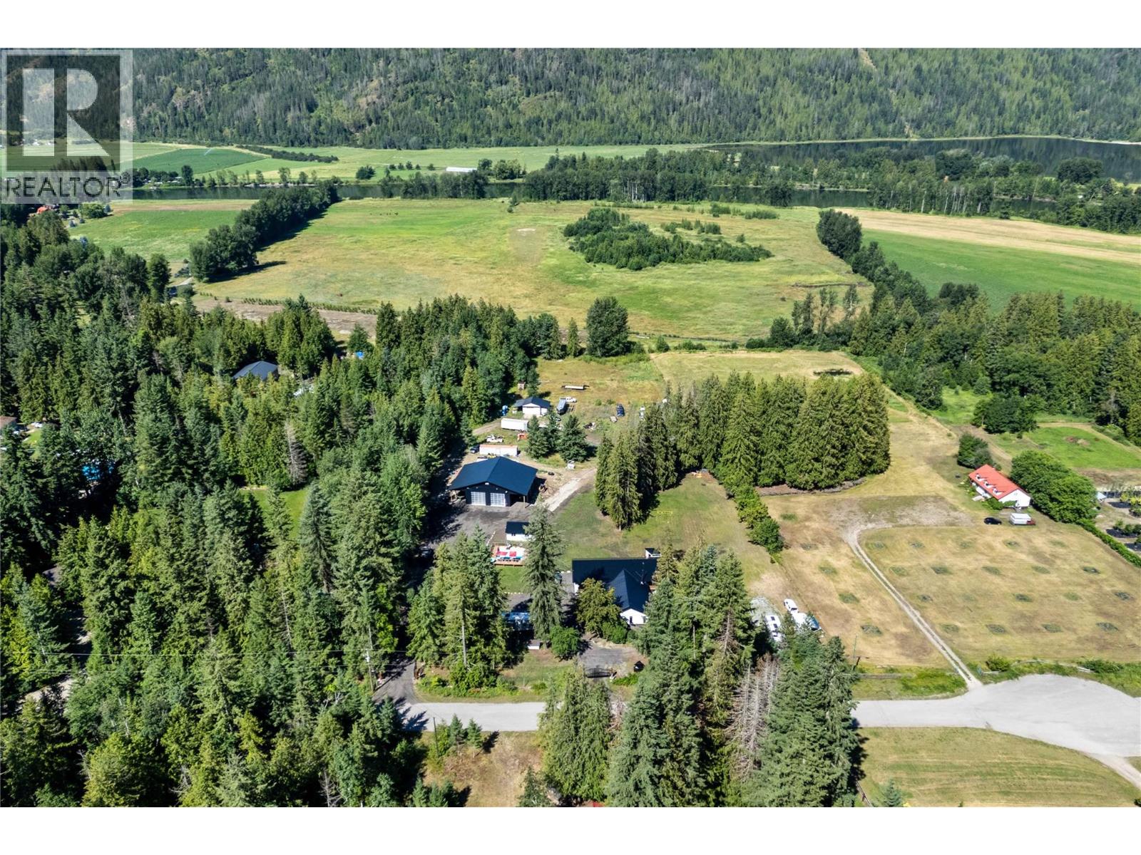 Photo 11 of 22 Parsons Road, Mara BC