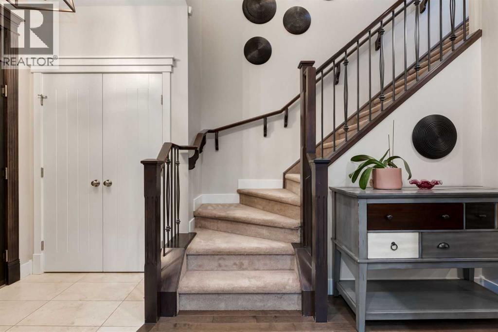 Single Family House for Sale in  Child Avenue NE Renfrew Calgary 