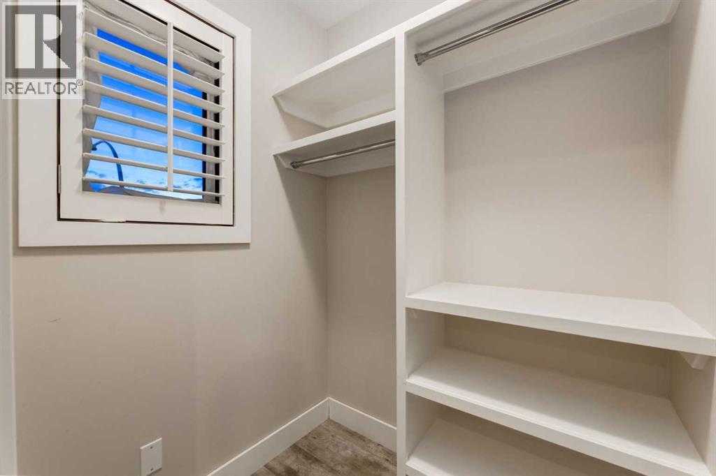 Single Family House for Sale in  Child Avenue NE Renfrew Calgary 