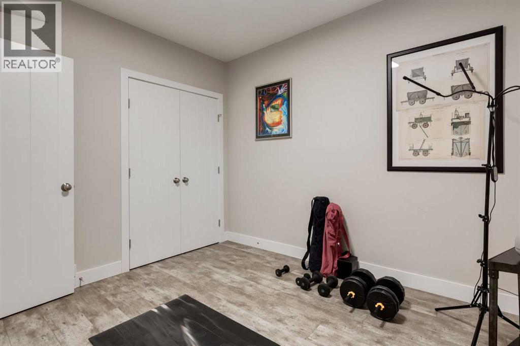 Single Family House for Sale in  Child Avenue NE Renfrew Calgary 