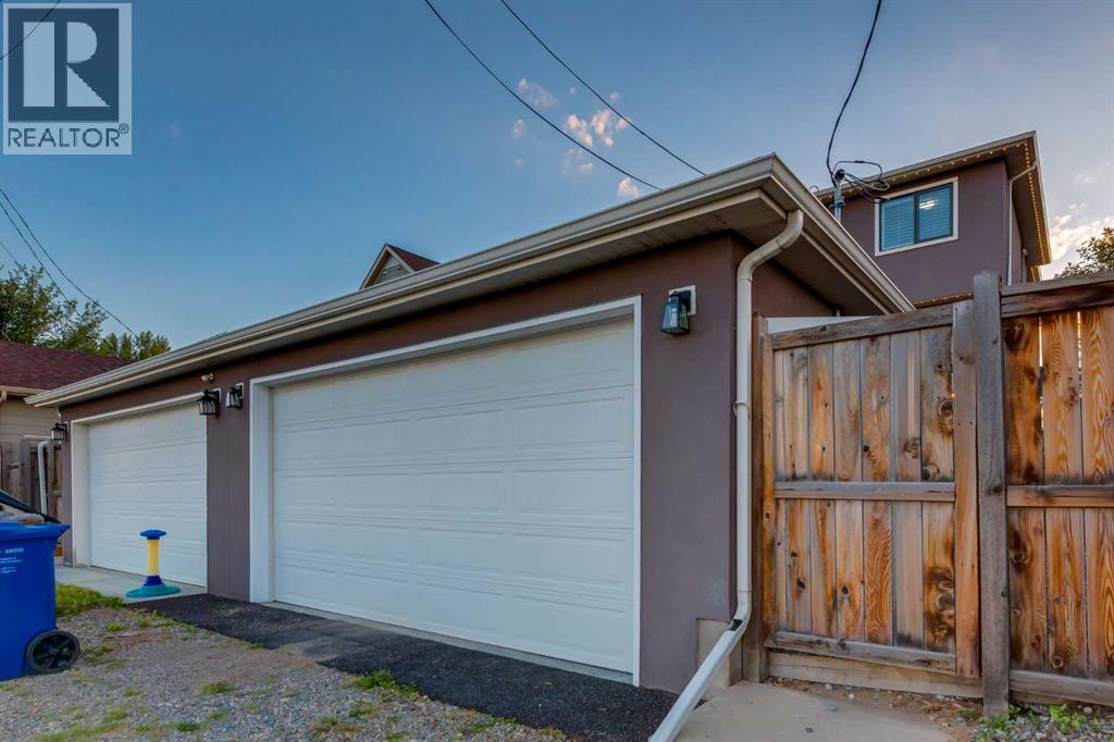 Single Family House for Sale in  Child Avenue NE Renfrew Calgary 