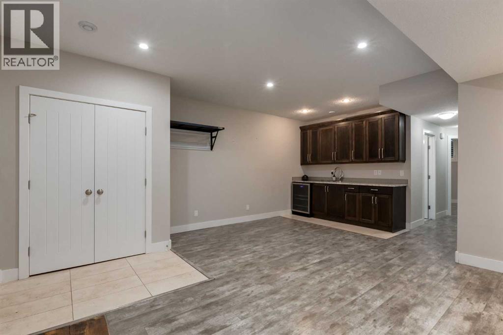Single Family House for Sale in  Child Avenue NE Renfrew Calgary 
