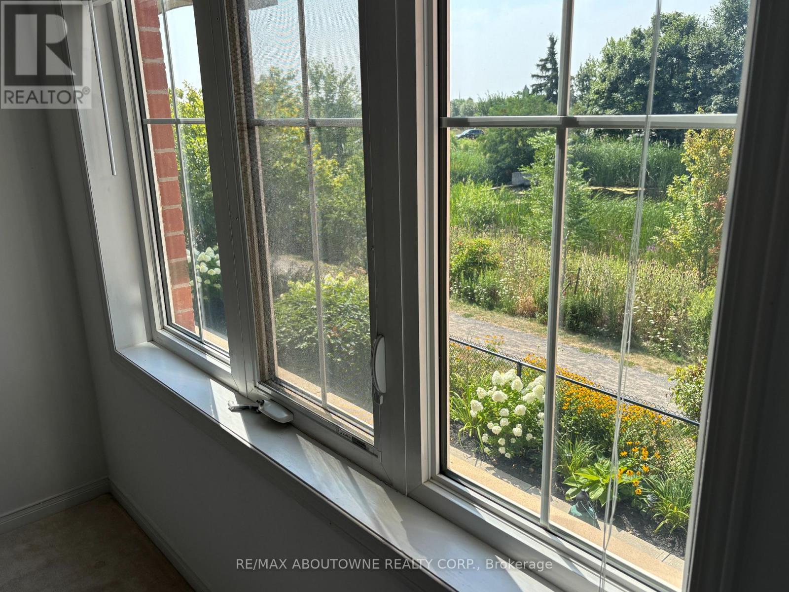 Photo 30 of 12 35 Hays Boulevard, Oakville ON