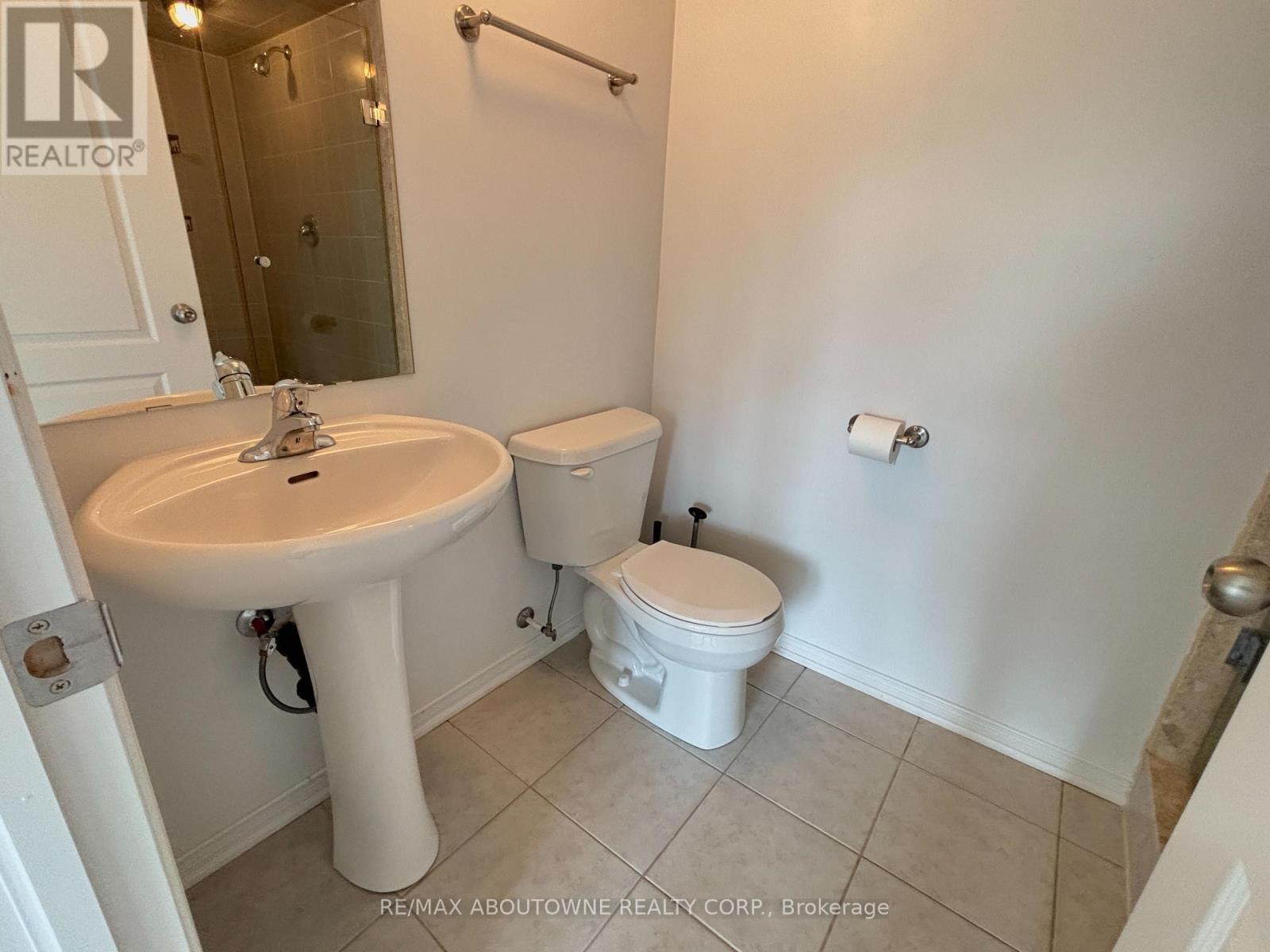 Photo 34 of 12 35 Hays Boulevard, Oakville ON